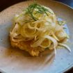 Fenchelsalat auf Kichererbsencrème